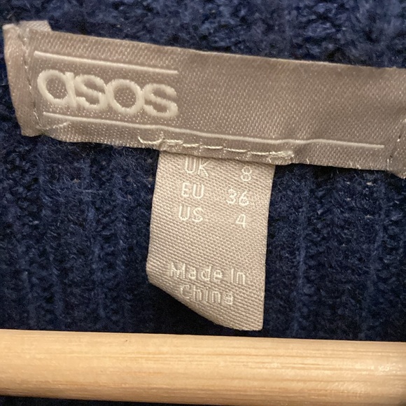 ASOS Chunky knit sweater with sleeve puffed sleeve in blue size 4 - Picture 2 of 6